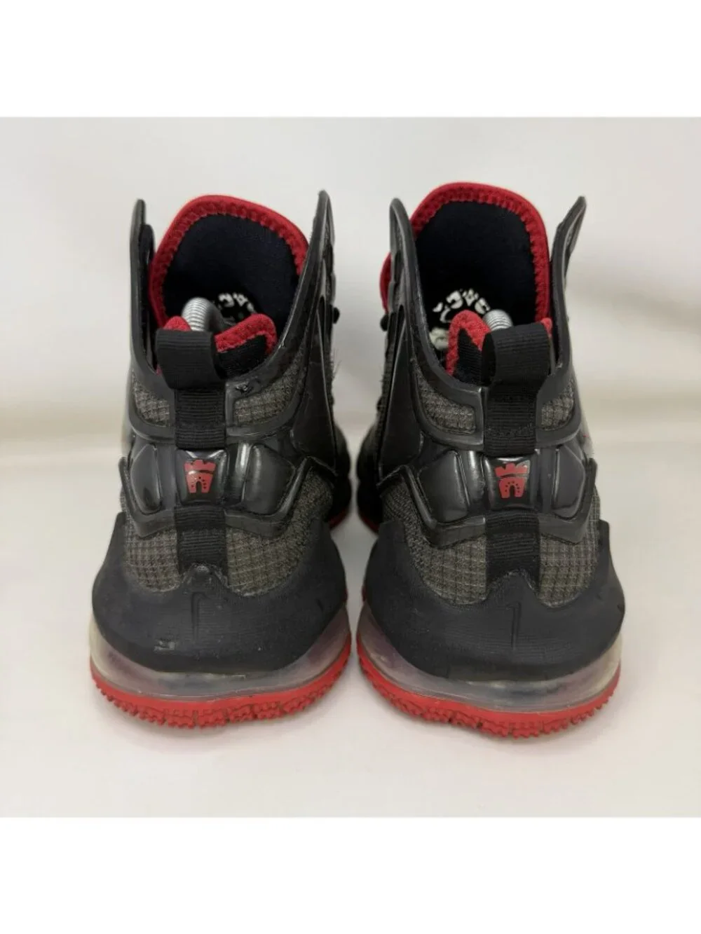 Nike Lebron 19 XIX Basketball Shoes Black Red Size 6Y / Women’s Size 7.5
